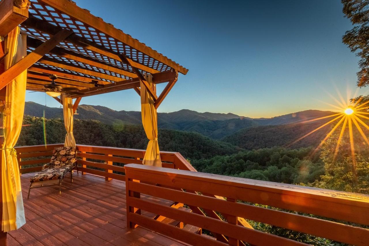Eagles Nest Villa Bryson City Exterior photo