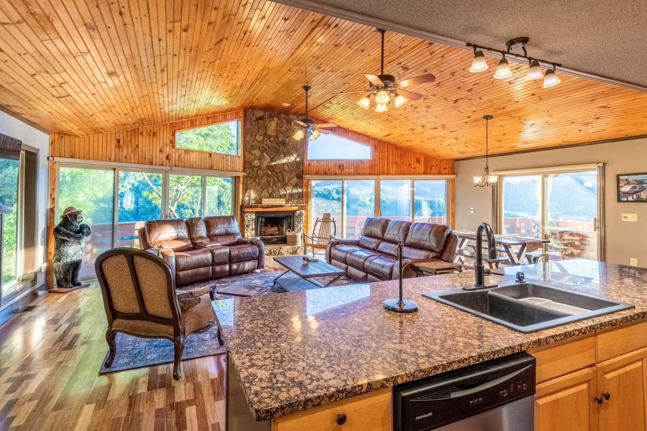 Eagles Nest Villa Bryson City Exterior photo