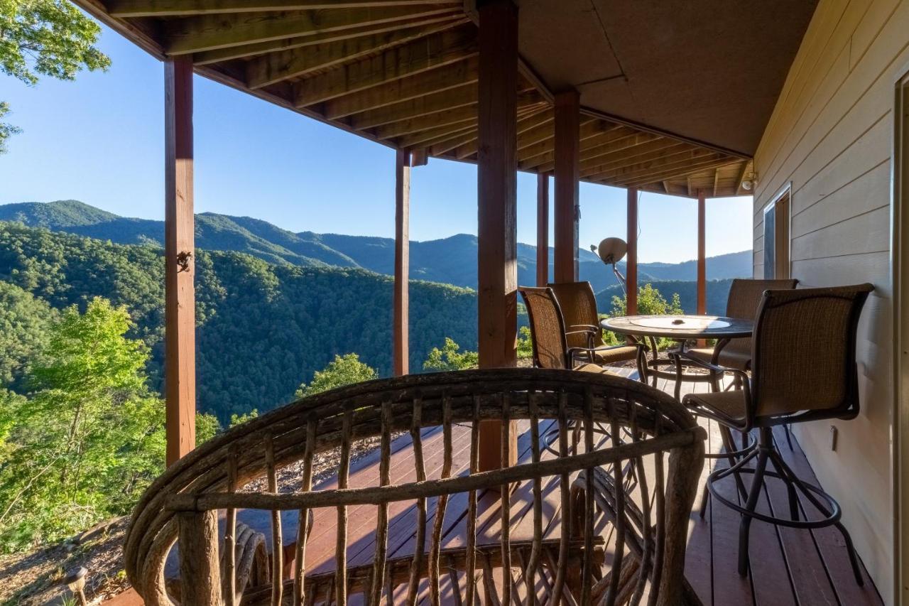Eagles Nest Villa Bryson City Exterior photo