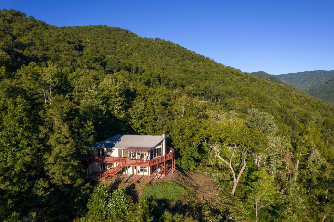 Eagles Nest Villa Bryson City Exterior photo