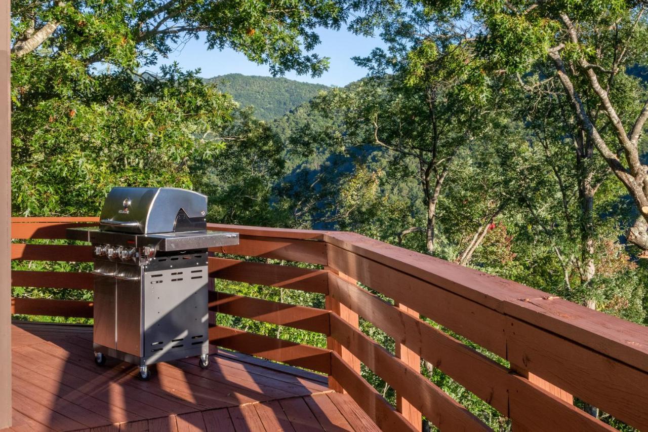 Eagles Nest Villa Bryson City Exterior photo